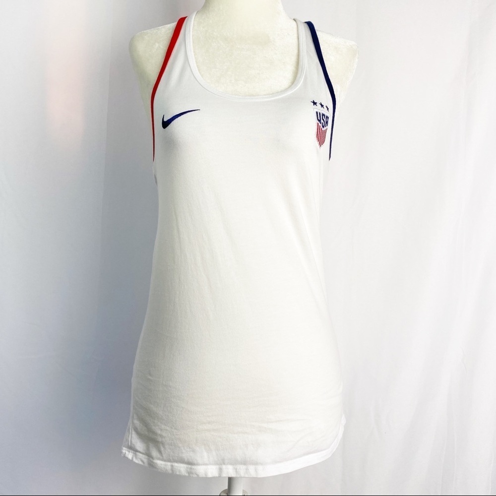The Nike Tee Women's Sz Small/P USA Tank Athletic